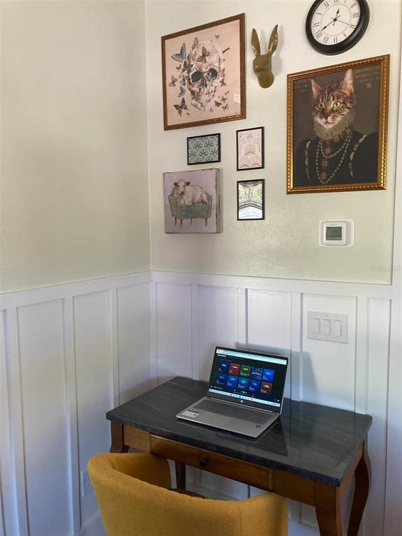 Foto del edificio - 2408 Hillview St