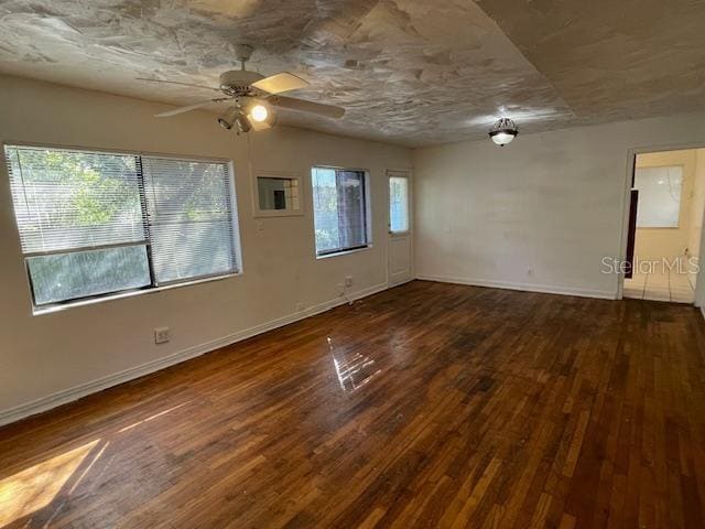 Building Photo - 1114 W Grace St