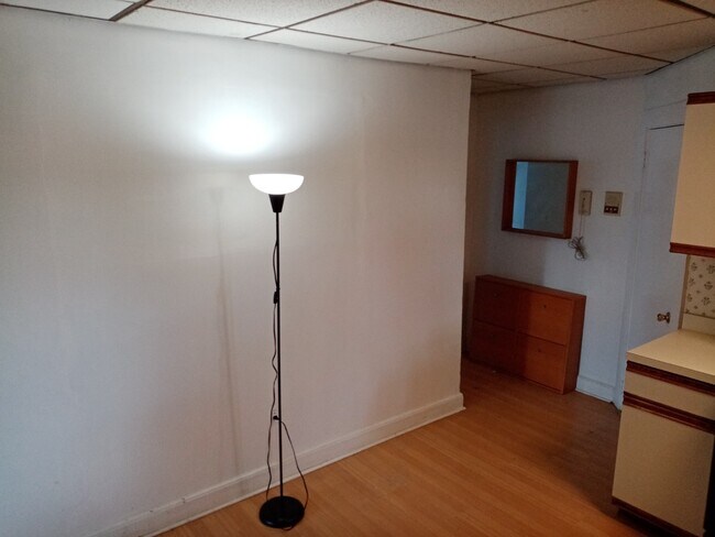 Foto del edificio - 288 Montgomery St