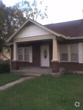 Building Photo - 2010 Eastland Ave