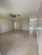 Building Photo - 1639 Barbarie Ln