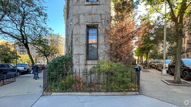 FOTO DE EDIFICIO - The Grinnell at 100