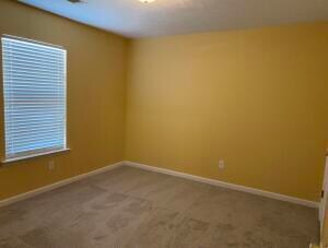 Building Photo - 229 Sassafras Ln