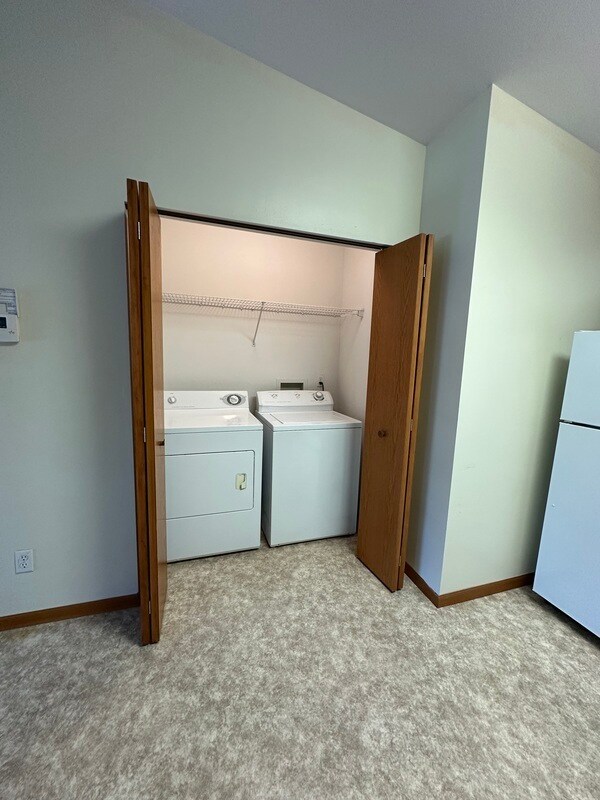 Foto del edificio - 6601 Creekside Dr NE