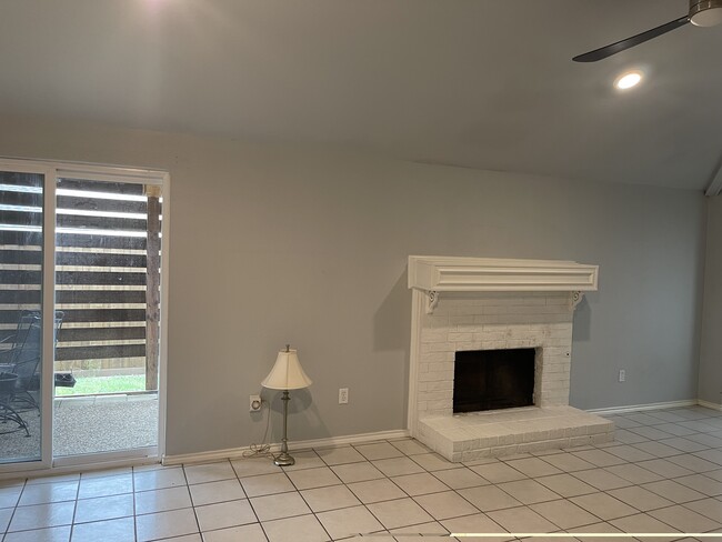 Building Photo - 1508 Nest Pl