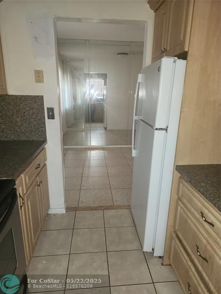 Foto del edificio - 244 NW 12th Ct