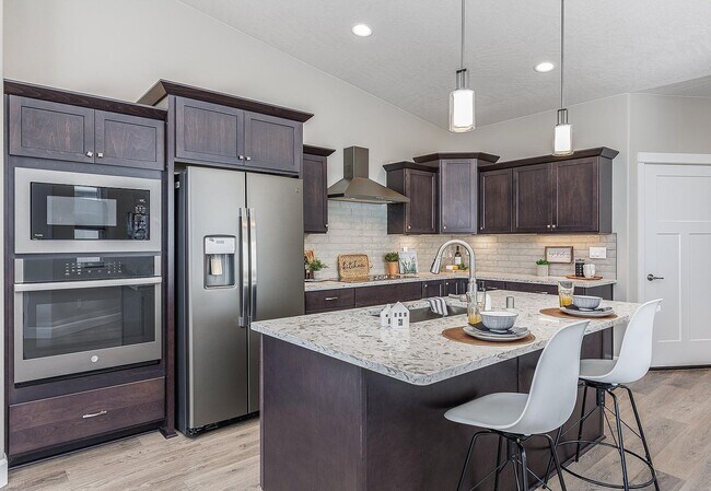 Foto del edificio - 2555 Bella Coola Ln