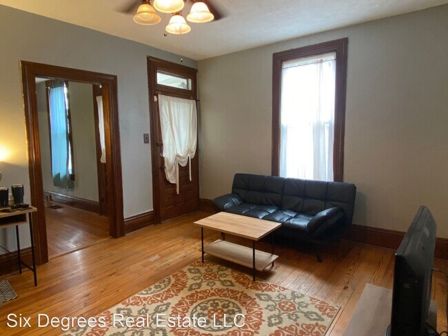 Building Photo - 2 br, 1 bath House - 1022 Ellison Ave