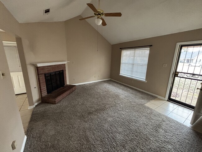 Building Photo - 4315 Appian Cove S