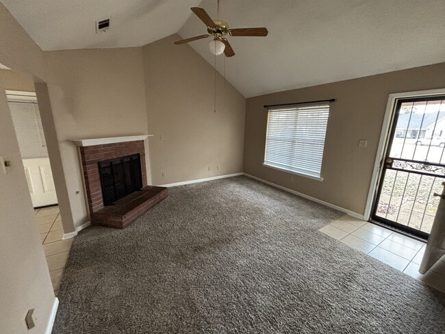 Photo - 4315 Appian Cove S House