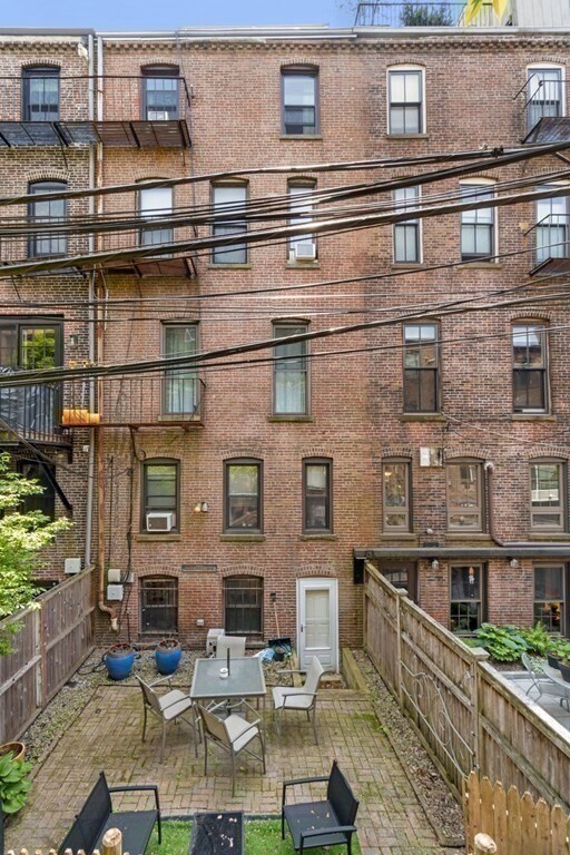 Foto del edificio - 97 Appleton St