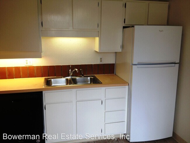Foto del edificio - 2 br, 1 bath House - 676 Tantra Dr. #4D