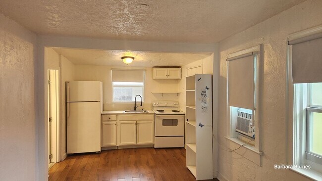 Foto del edificio - 550 Live Oak Ave