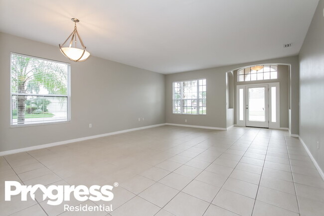Building Photo - 6130 New Paris Way