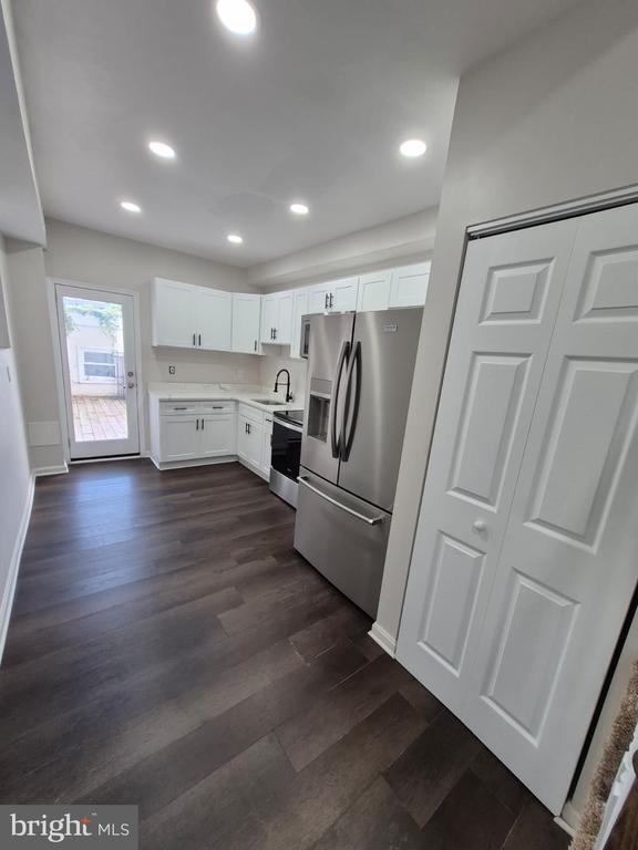 Foto del edificio - 2015 E Fairmount Ave