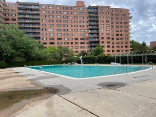 Foto del edificio - 4201 Cathedral Ave NW
