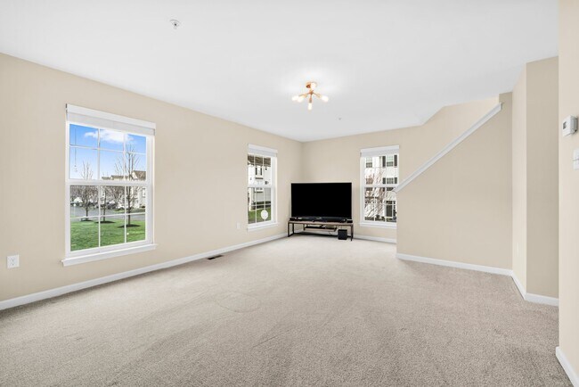 Foto del edificio - 901 Heather Way