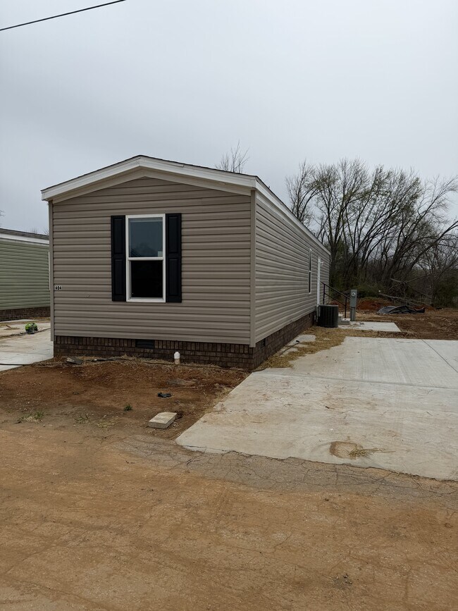 Foto del edificio - 404 Parker St