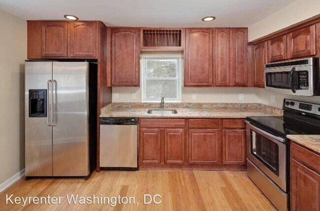 Foto del edificio - 2 br, 2 bath House - 5069 Sheriff Rd, NE