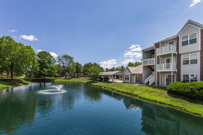 Exterior - Pond View - Gentry Square Apartments