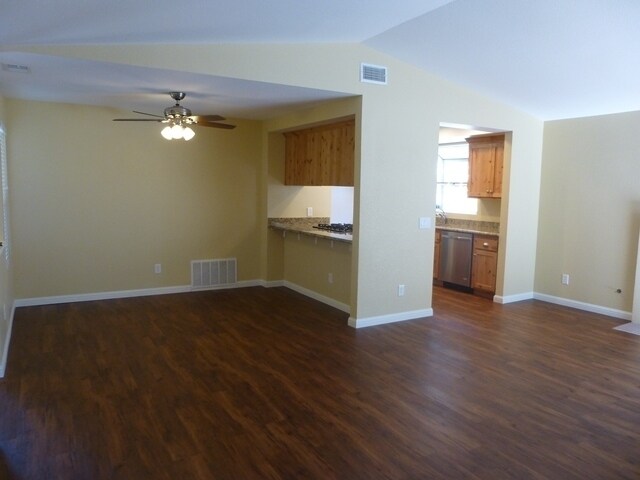 Foto del edificio - Orcutt Area Home