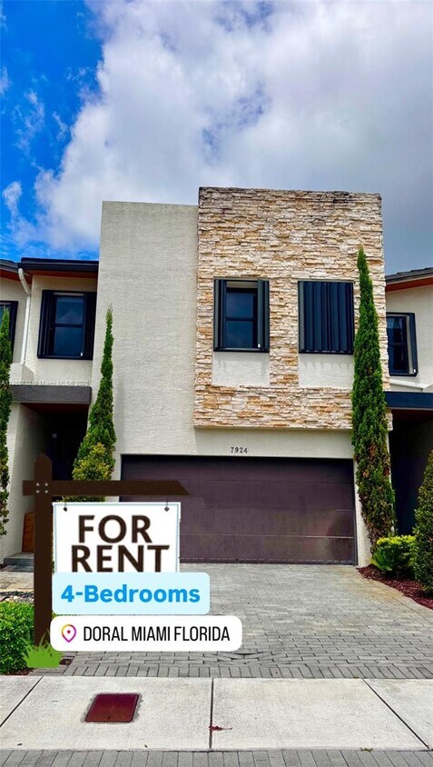 Foto principal - 7924 NW 105th Ave