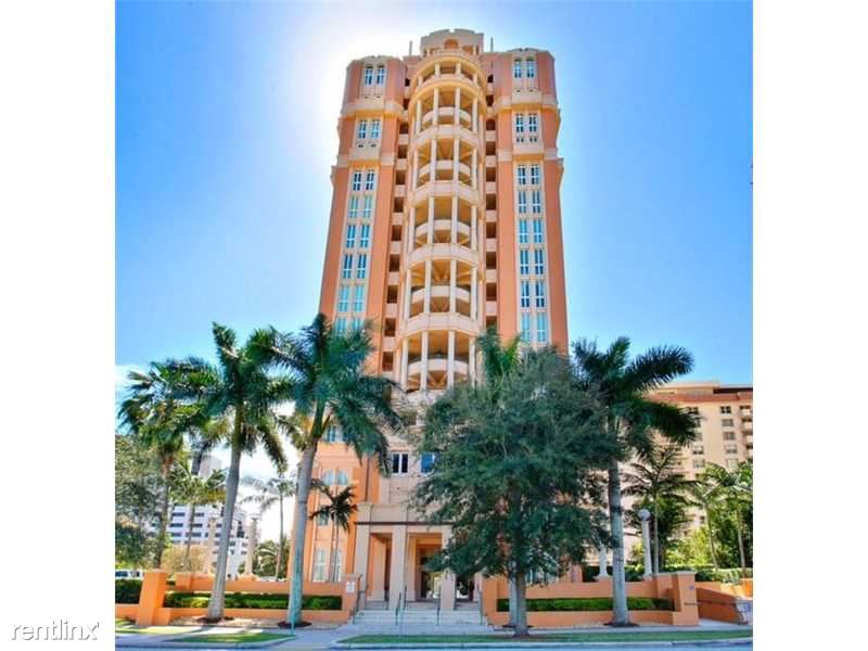 Primary Photo - 600 Coral Way