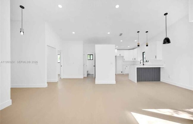 Building Photo - 13608 SW 286th Terrace