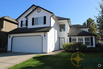 Building Photo - 7205 NE 159th Ave