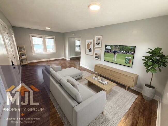Foto del edificio - Updated 3 Bedroom / 1 Bath Home In KCMO *READY NOW*