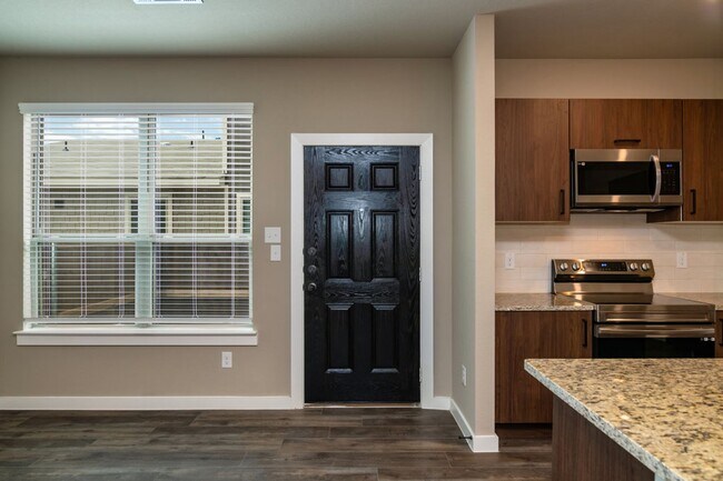 Building Photo - GORGEOUS 2 BEDROOM FOUR PLEX LOCATED IN MIDLOTHIAN ISD!