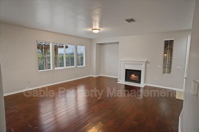 Foto del edificio - 23804 Brescia Dr