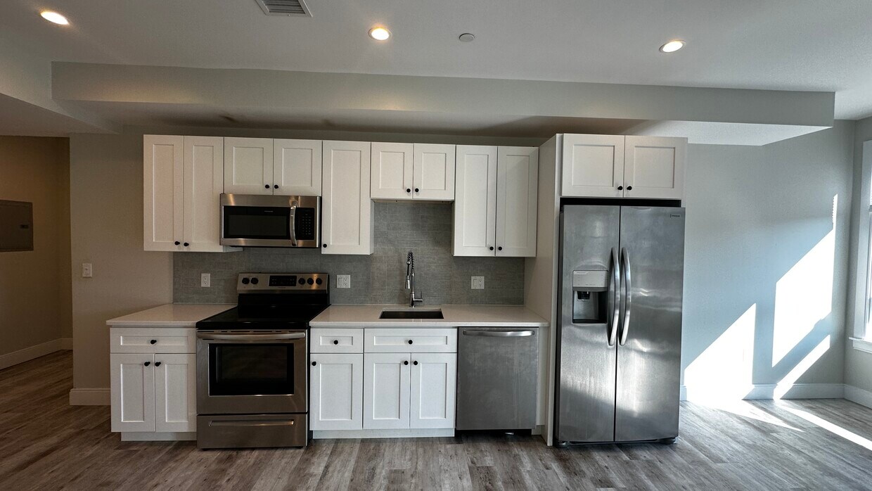 Foto principal - 1455 Tremont St