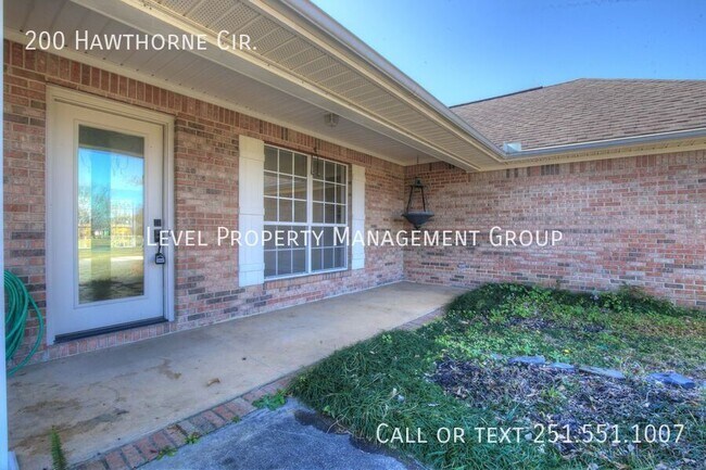 Foto del edificio - 200 Hawthorne Cir