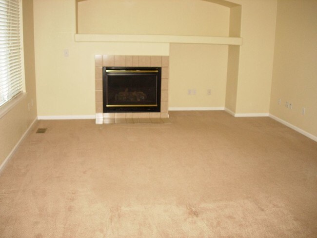 Foto del edificio - 1620 E 131st Cir