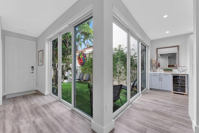 Foto del edificio - 1546 Yellowheart Way