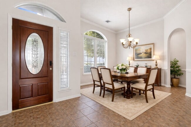 Building Photo - 20811 Garden Arbor Ln