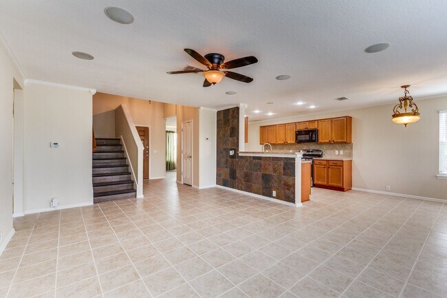 Building Photo - BEAUTIFUL 4-BEDROOM HOME IN ENCINO RIDGE