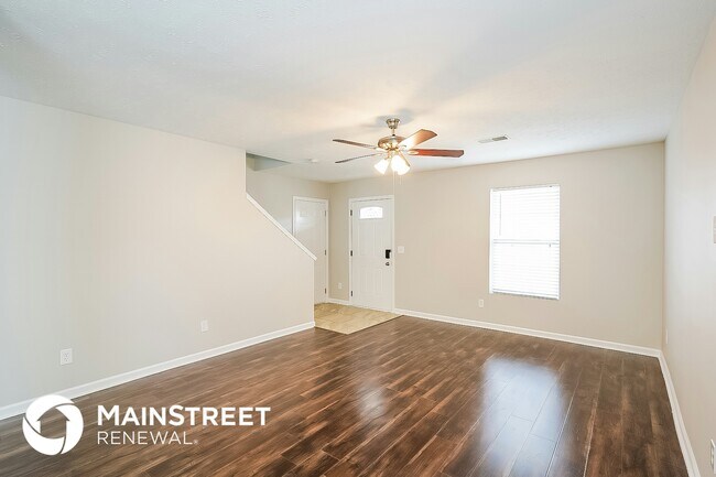 Foto del edificio - 2815 Creekbend Dr