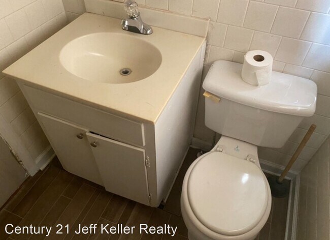 Building Photo - 2 br, 1 bath House - 2540 Ivey Road