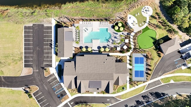 Building Photo - Evolve Palm Coast