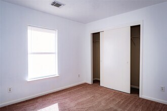 Building Photo - 3807 Gardenia Bend