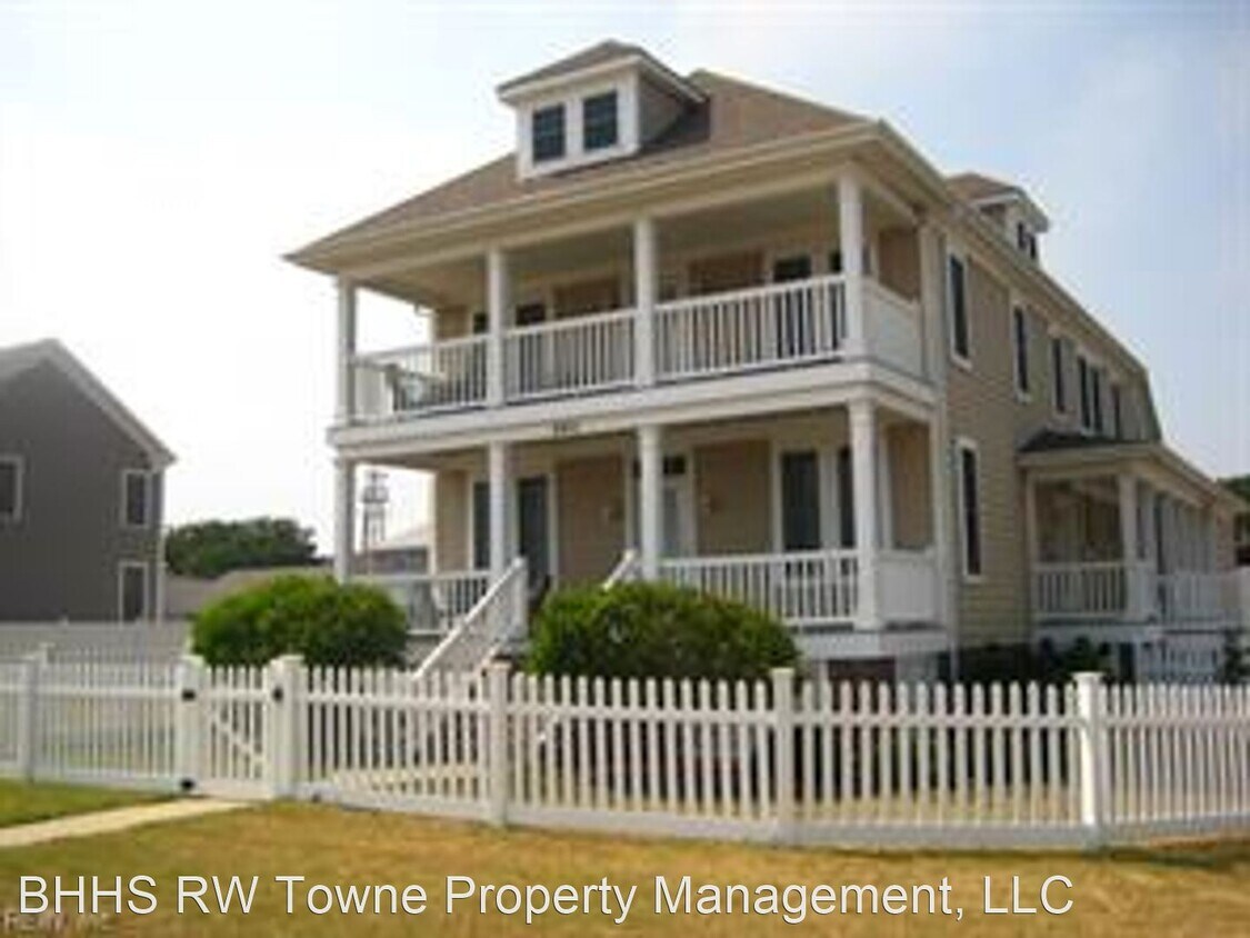 Primary Photo - 4 br, 3.5 bath House - 2901 E. Ocean View ...