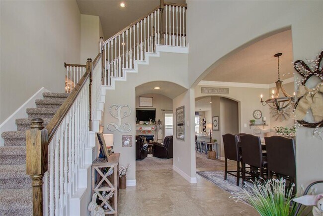 Building Photo - 14306 Meadowlands Dr