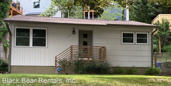 Building Photo - 2 br, 1 bath House - 191 Druid Drive