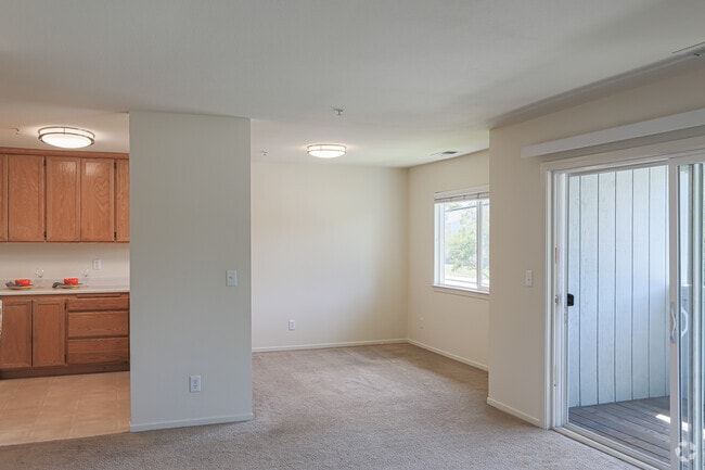3BR, 2BA - 1200 SF - Vintage Pointe Apartments
