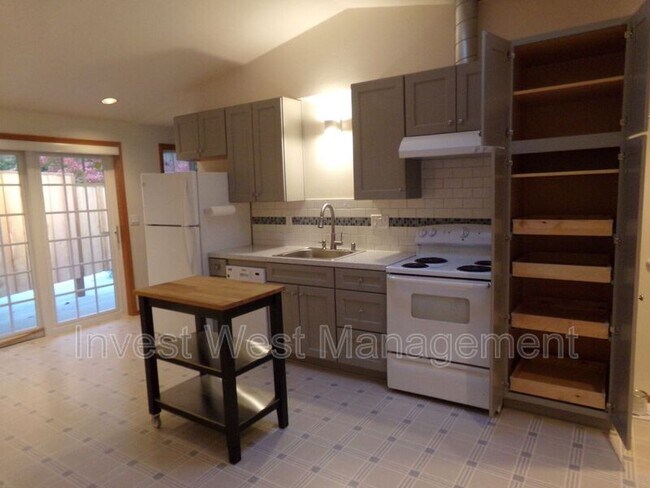 Foto del edificio - 711 N Morrison Rd