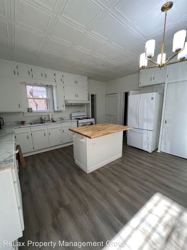 Foto del edificio - 4 br, 1 bath House - 1313 10th St S - 1