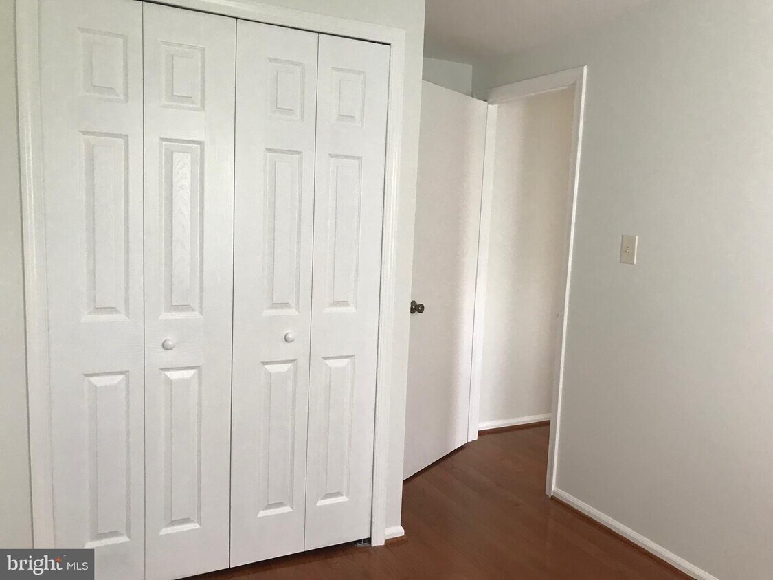 Foto principal - 14428 Black Horse Ct