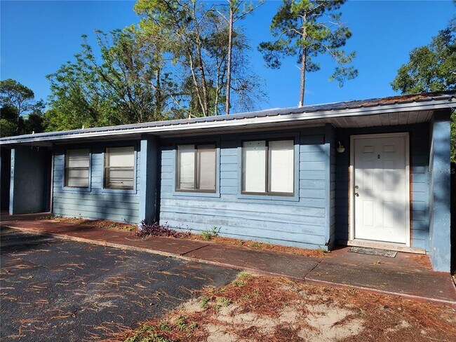 Building Photo - 828 SW 63rd Terrace